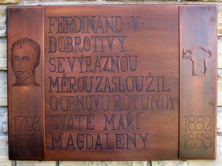 Pamětní deska Ferdinanda Dobrotivého